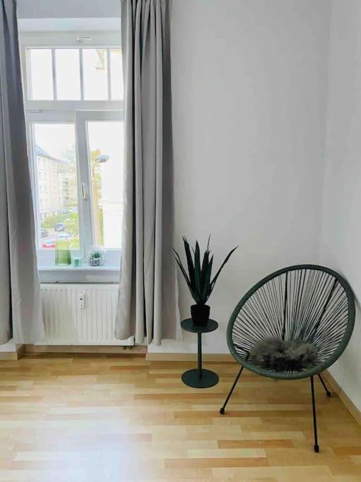 Ein Gemuetlicher Platz Im Gruenderzeitviertel Кемниц Екстериор снимка